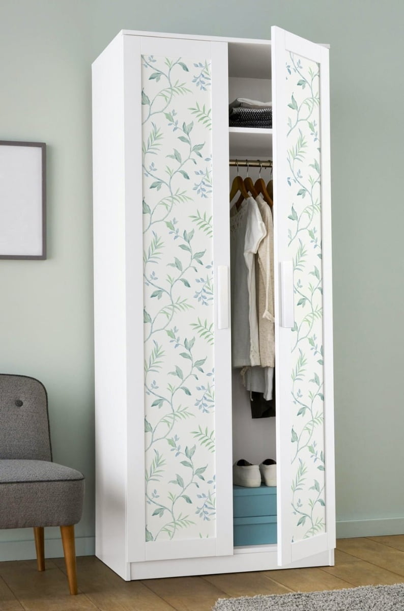 NextWall  Watercolor Leaf Trail Peel and Stick Wallpaper - 20.5 in. W x 18 ft. L