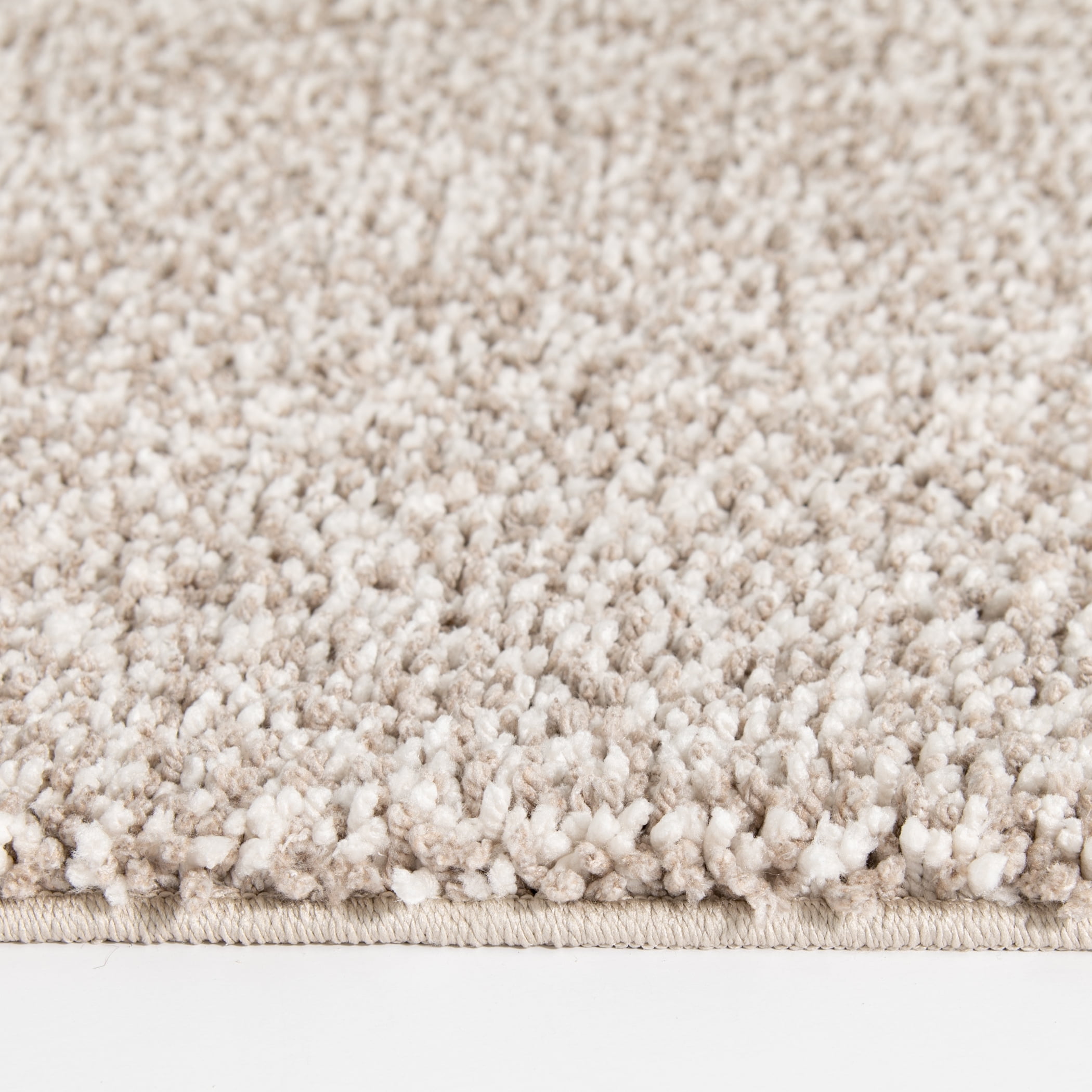 Empire Noodle Shag 5'x7' indoor area rug