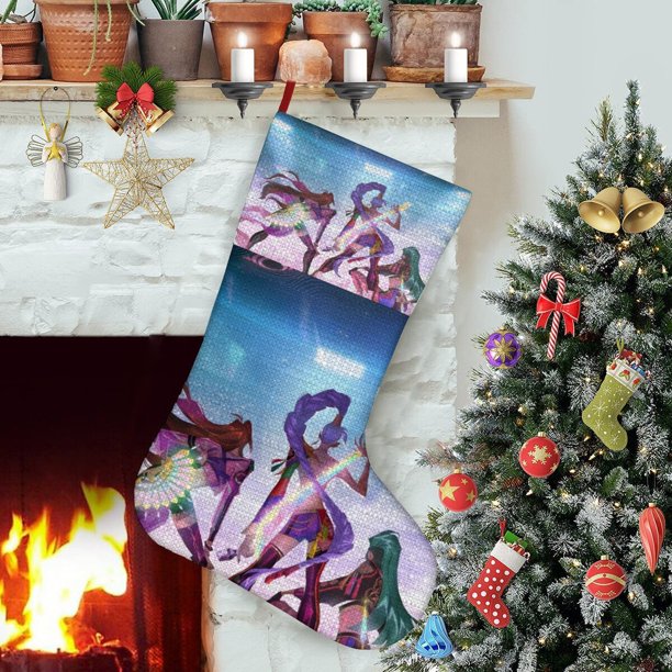 Cazadoras de Demonios K-Pop Tema: Calcetines de Navidad, fino lino blanco para colgar en escaleras y chimenea, decoración navideña para el hogar, regalo de Navidad. 45cm × 32cm