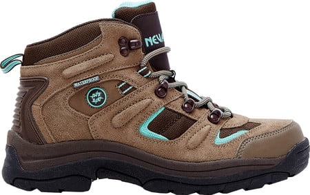 nevados hiking boots
