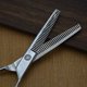 thumbnail image 2 of Tijeras profesionales de doble filo para peluquería, tijeras de entresacar para uso doméstico y profesional (17 cm) (Estilo aleatorio), 2 of 8