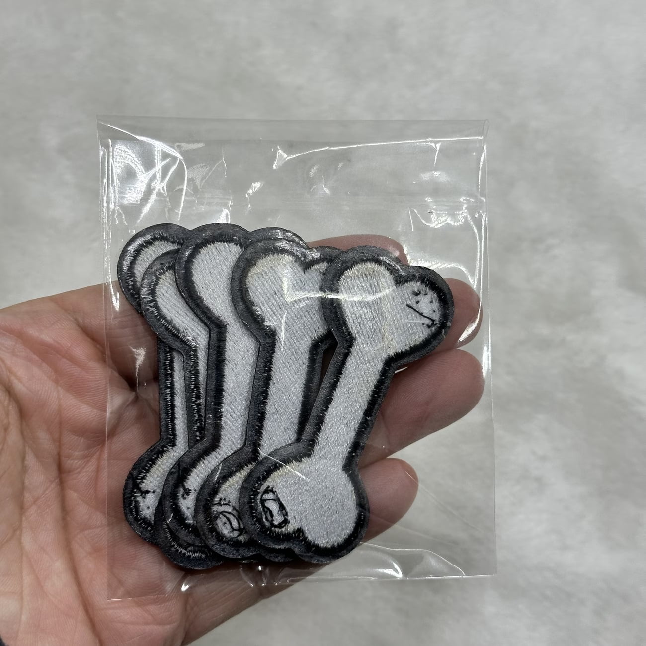 5pcs Cartoon Dog Bone Patches - Iron-On Thermo Adhesive Appliques for Clothing Repair and Decoration
