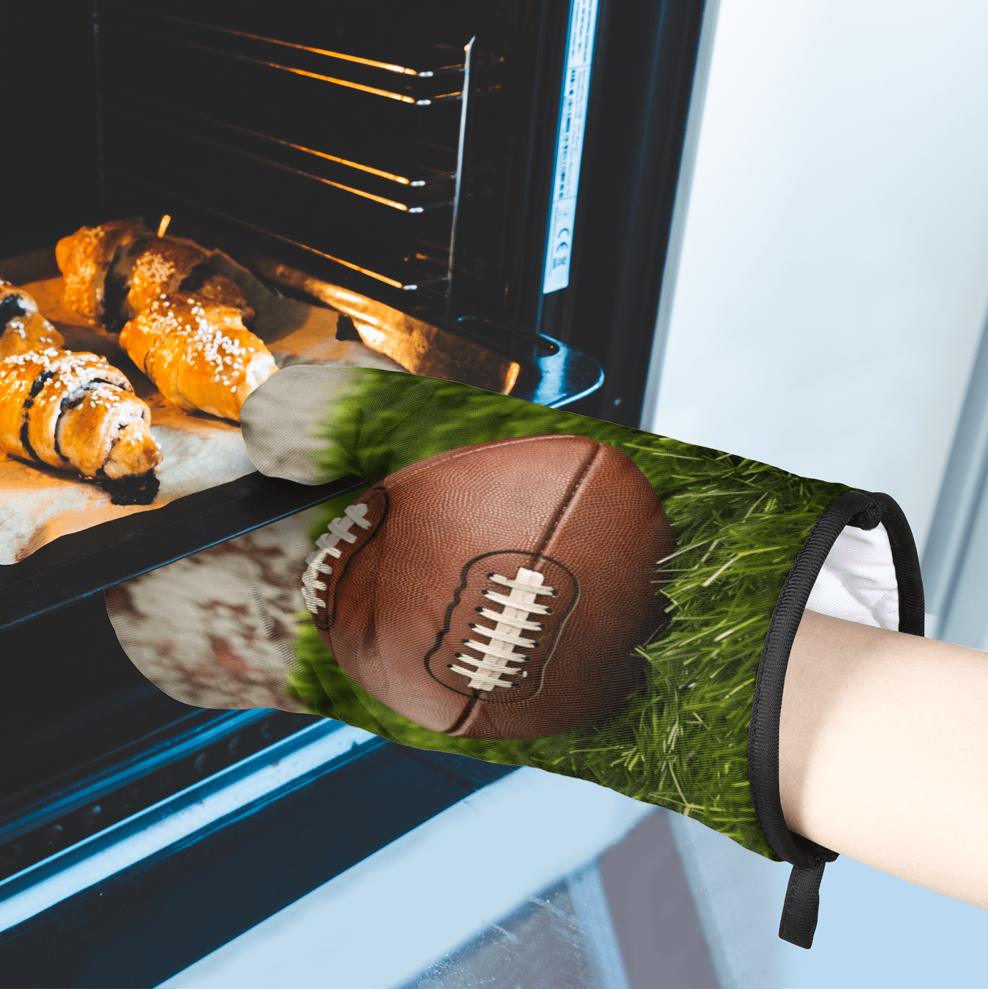 CURLYOOT American Football Oven Mitts and Pot Holders Sets of 2, Non-Slip Washable Rugby Field Hot Pads and Oven Gloves for Kitchen Cooking Baking