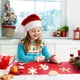 thumbnail image 4 of Herramienta para hornear galletas de fondant tridimensional con temática navideña con juego de sellos de émbolo, pan de jengibre para niño/niña, muñeco de nieve, Papá Noel, árbol de Navidad, reno,, 4 of 5