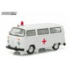 Greenlight 1:64 Club V-Dub 3 1975 VW Type 2 Bus Ambulance with Roof Light Siren