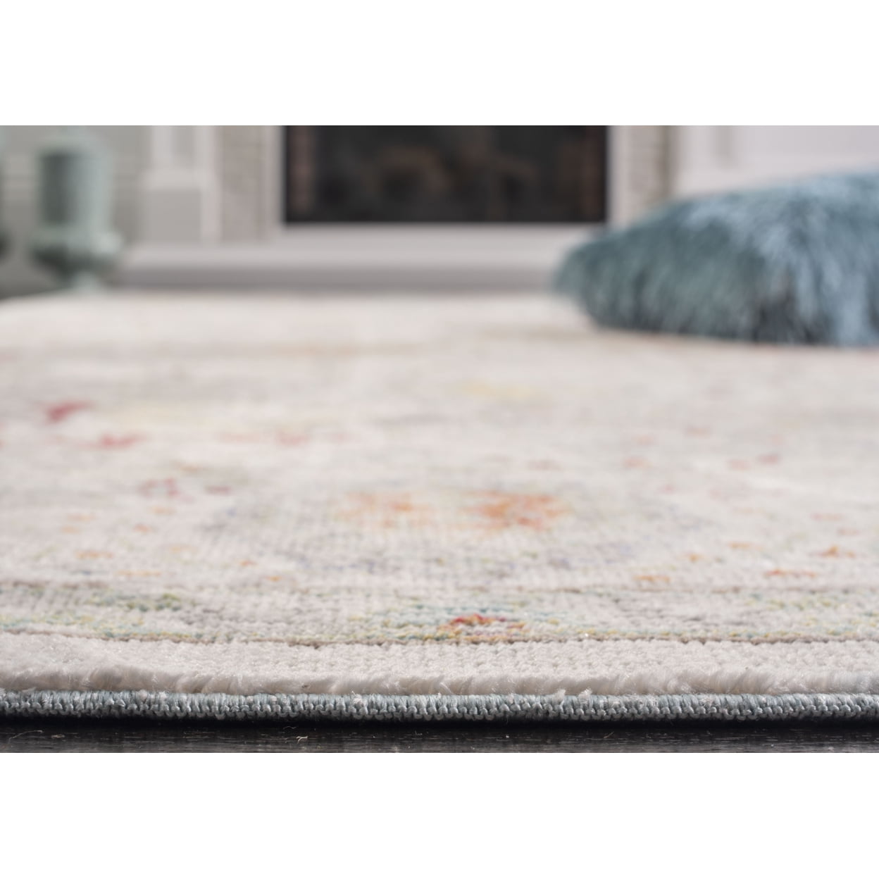 SAFAVIEH Valencia Joyce Bordered Oriental Polyester Runner Rug, Blue/Multi, 2'3" x 8'