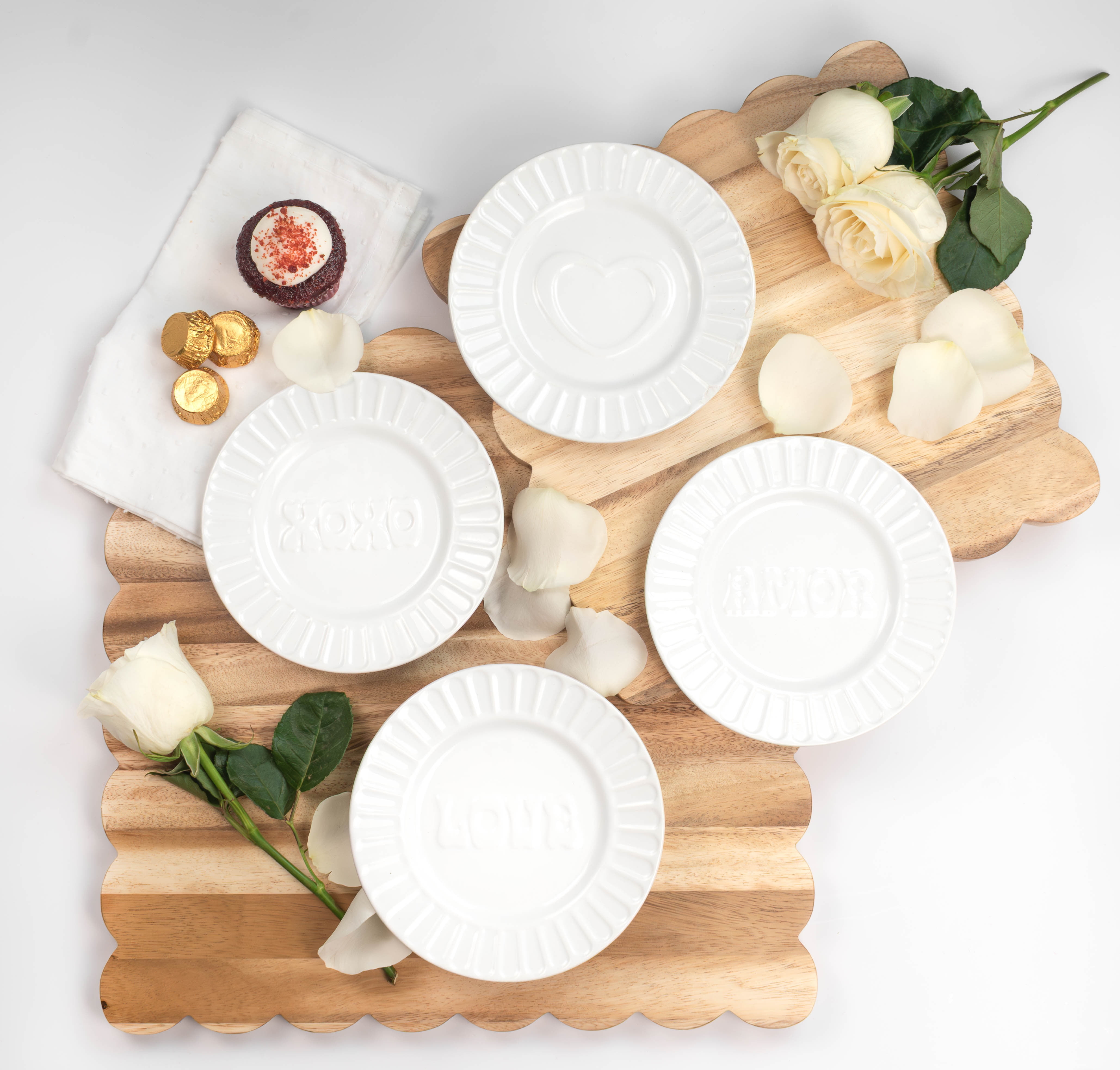 Way to Celebrate 4pk White Ceramic Appetizer Plates