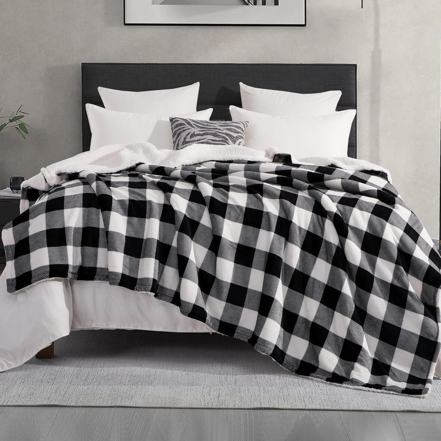 Elegant Comfort Reversible Buffalo Plaid Flannel Sherpa Blanket - Soft Fleece Throw for Couch or Bed - Plush Warm Winter Blanket, Twin XL, Black