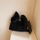 thumbnail image 4 of Bolso Vintage para Mujeres Falsas Gamuza Con Bolsas Al Aire Libre, 4 of 9