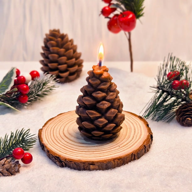 Vela Perfumada Navideña de Cera Marrón con Forma de Piña | 8 X 7 Cm | Decoración Festiva para El Hogar y El Escritorio | Velas Seguras y Duraderas para Regalos Navideños