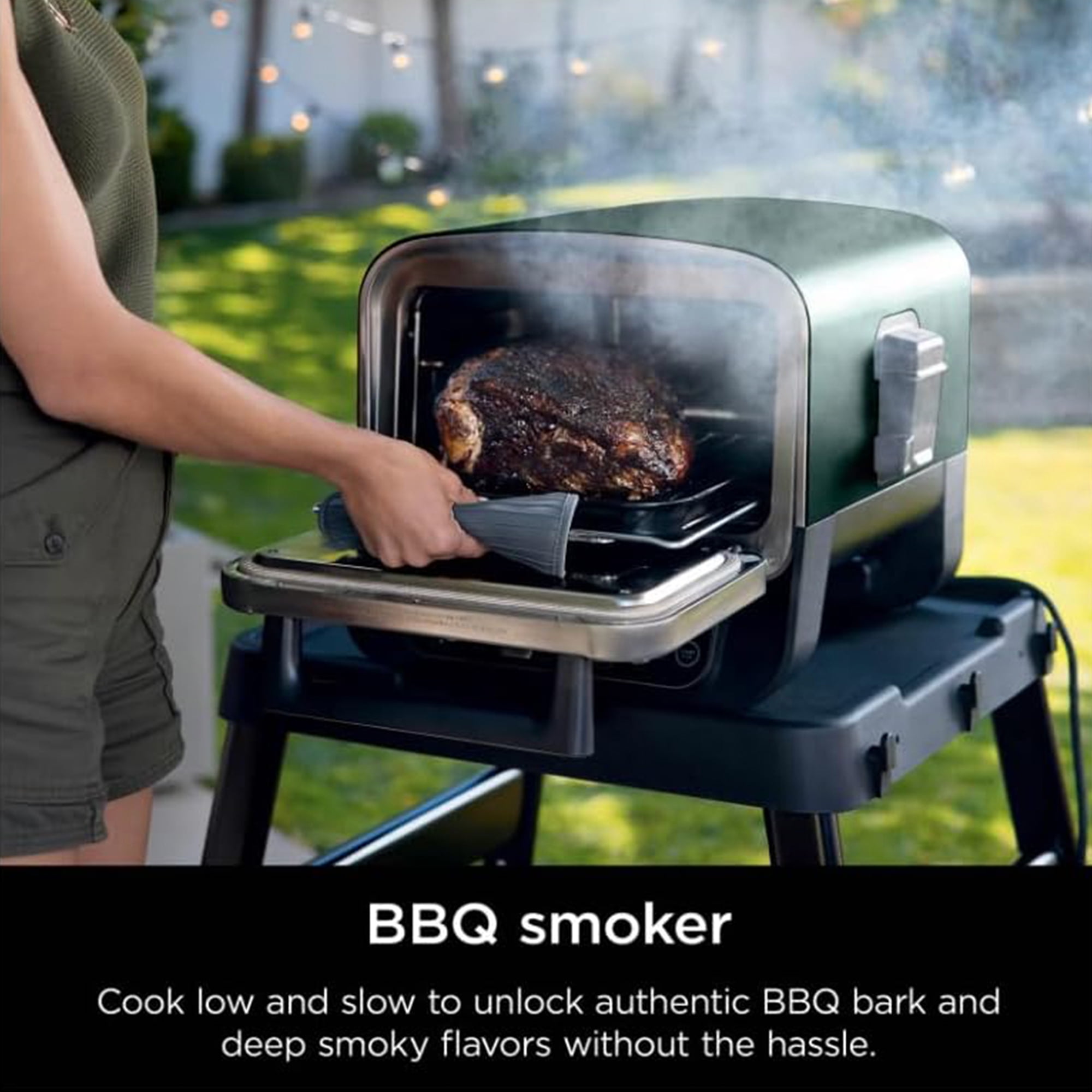 Ninja Woodfire 8-in-1 Outdoor Smoker Pizza Oven with 5 Pizza Settings