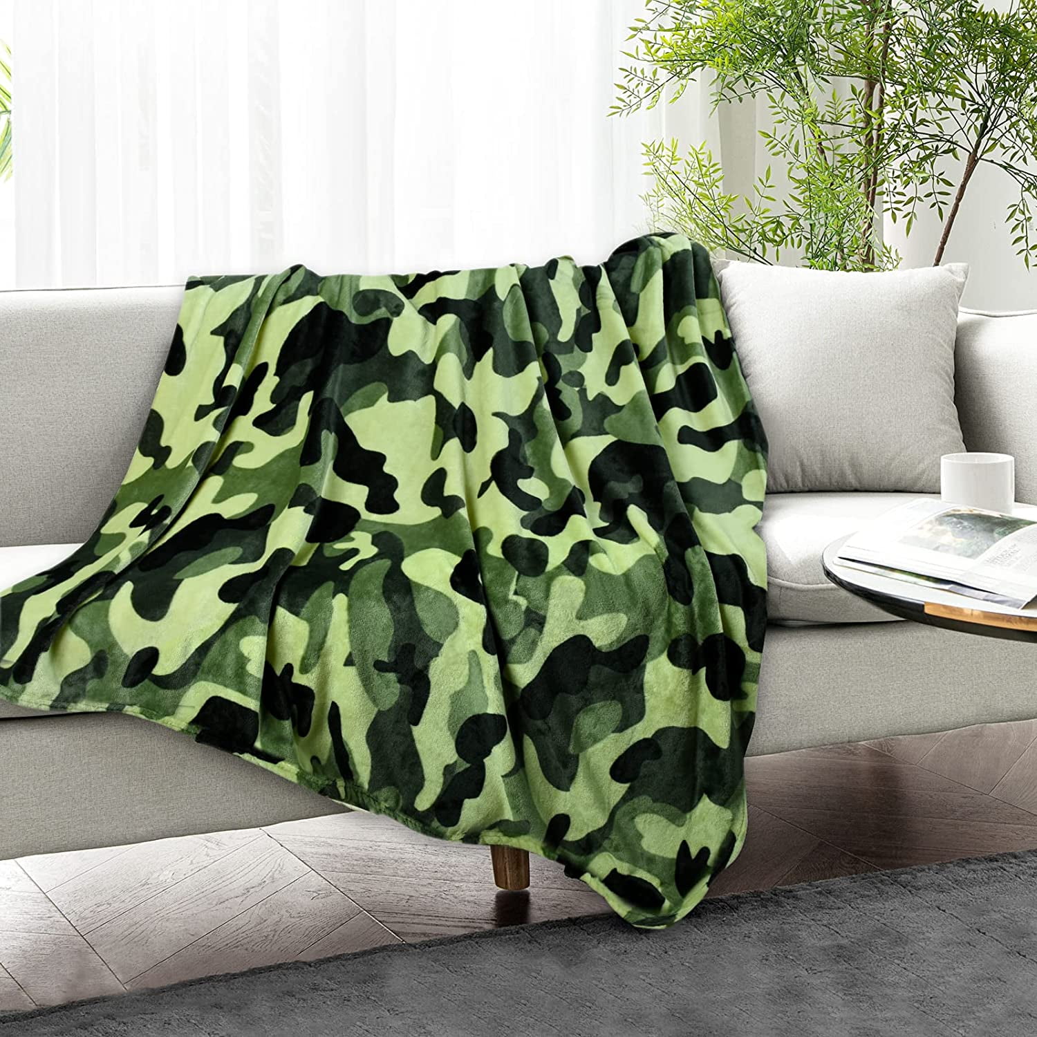 Camouflage Blanket 50x60 Inch Soft Camo Throw Blanket for Military Fans,  Kids, Boys, for Couch, Bed, Travel, Camping, Green Camo 