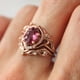 thumbnail image 1 of Anillo de compromiso con diamantes rojos y oro rosa de 18 quilates con incrustaciones de ópalo para mujer, chapado en Europa y América, 1 of 5