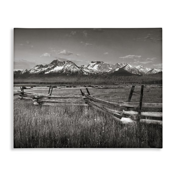 Stupell Industries Farmhouse Stanley Basin Fence Photography Canvas Art, 30 x 24, by Alan Majchrowicz