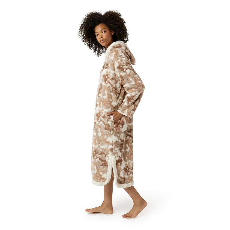 Dogg Supply By Snoop Dogg Women s Plush Hooded Sleep Snuggie