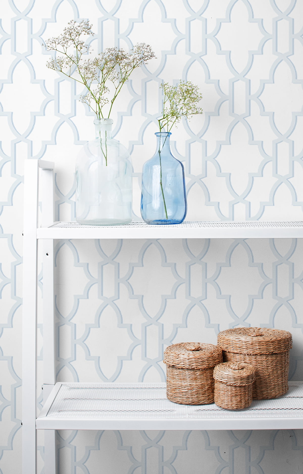 Wallquest, Inc. Luxe Haven Coastal Lattice Peel and Stick Wallpaper Hampton Blue