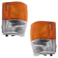 thumbnail image 2 of New Front Right and Front Left Turn Signal Light Compatible With GMC Isuzu W5500 Forward W5S042 4 Cyl 4.8L W4500 Forward W4S042 8 Cyl 6.0L 1995-2006 By IZ2521109 IZ2520109, 2 of 8