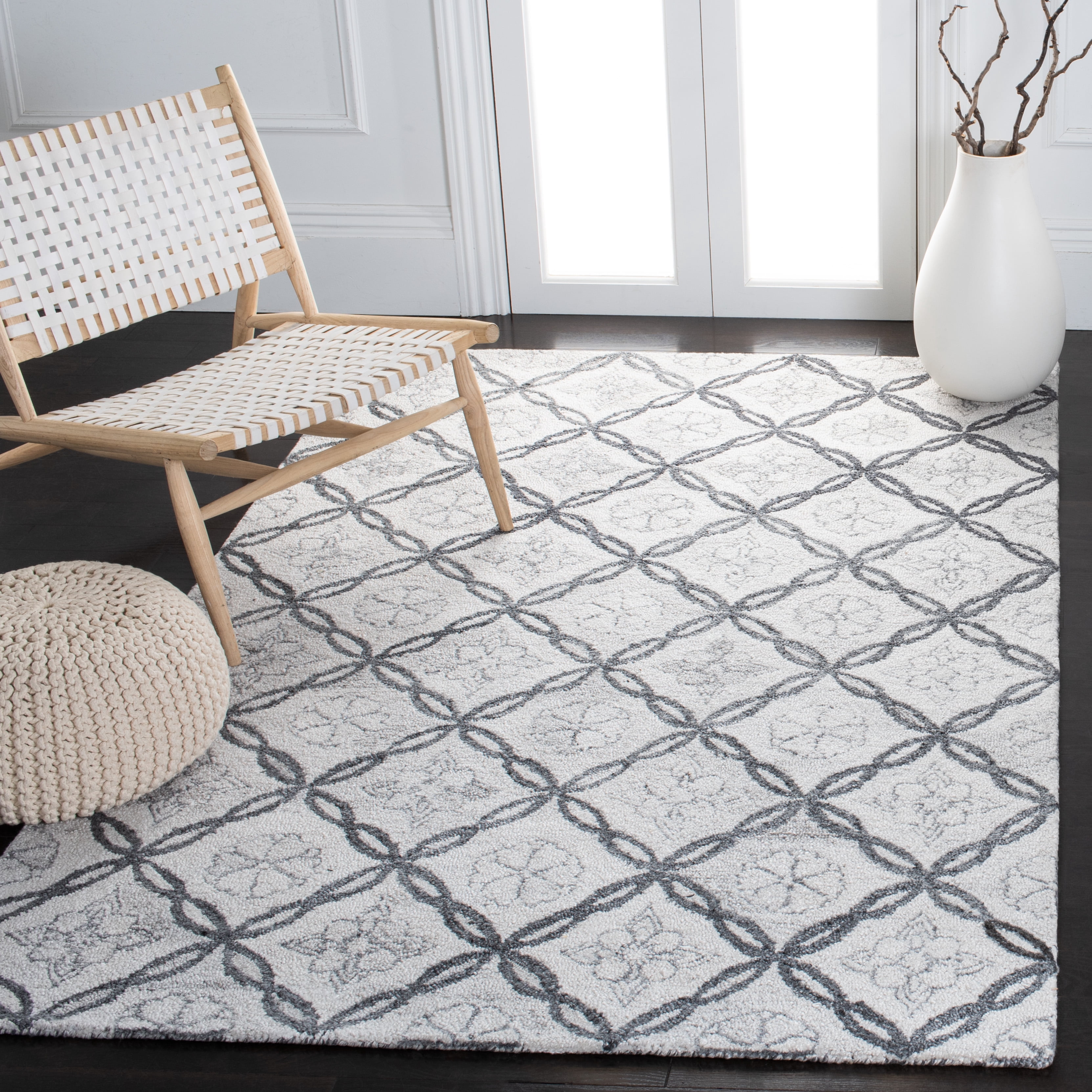 SAFAVIEH Marquee Anthony Geometric Area Rug, Ivory/Grey, 5' x 8'