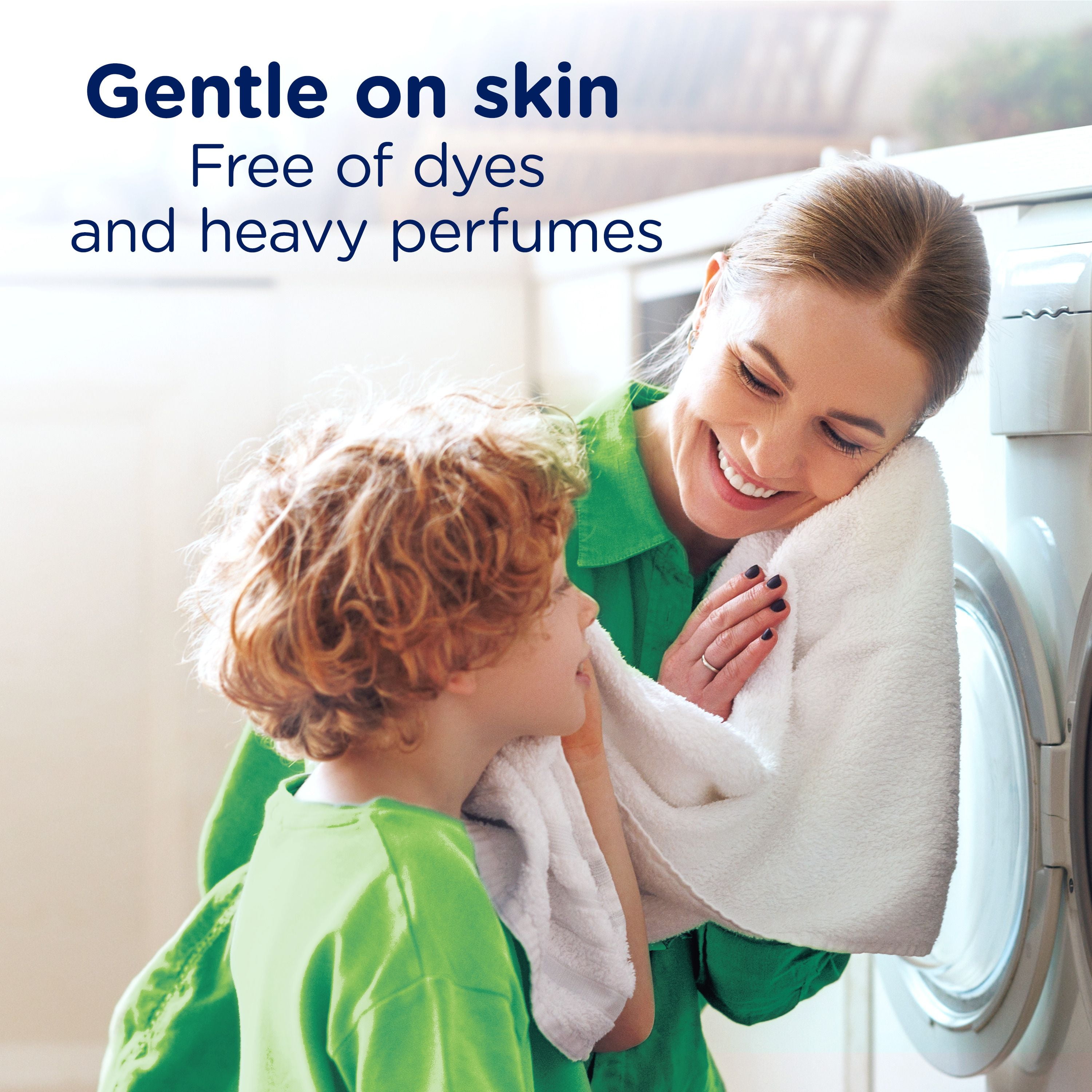 Downy Fabric Rinse Laundry Odour Remover, Active Fresh Scent, Fabric Softener and Laundry Odour Removal Rinse, 1.08 L