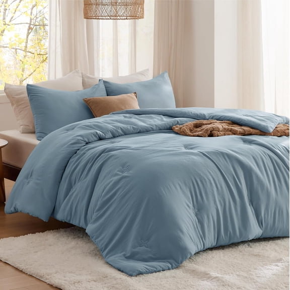 King Size Comforter Set Mineral Blue Soft Prewashed Quilted Down Alternative All Season Bedding with 2 Pillow Shams