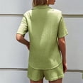 thumbnail image 4 of Conjunto de traje de mujer Cuello vuelto Camisa de manga corta Pantalones cortos Color puro Conjunto de ropa de verano Verde XL, 4 of 6