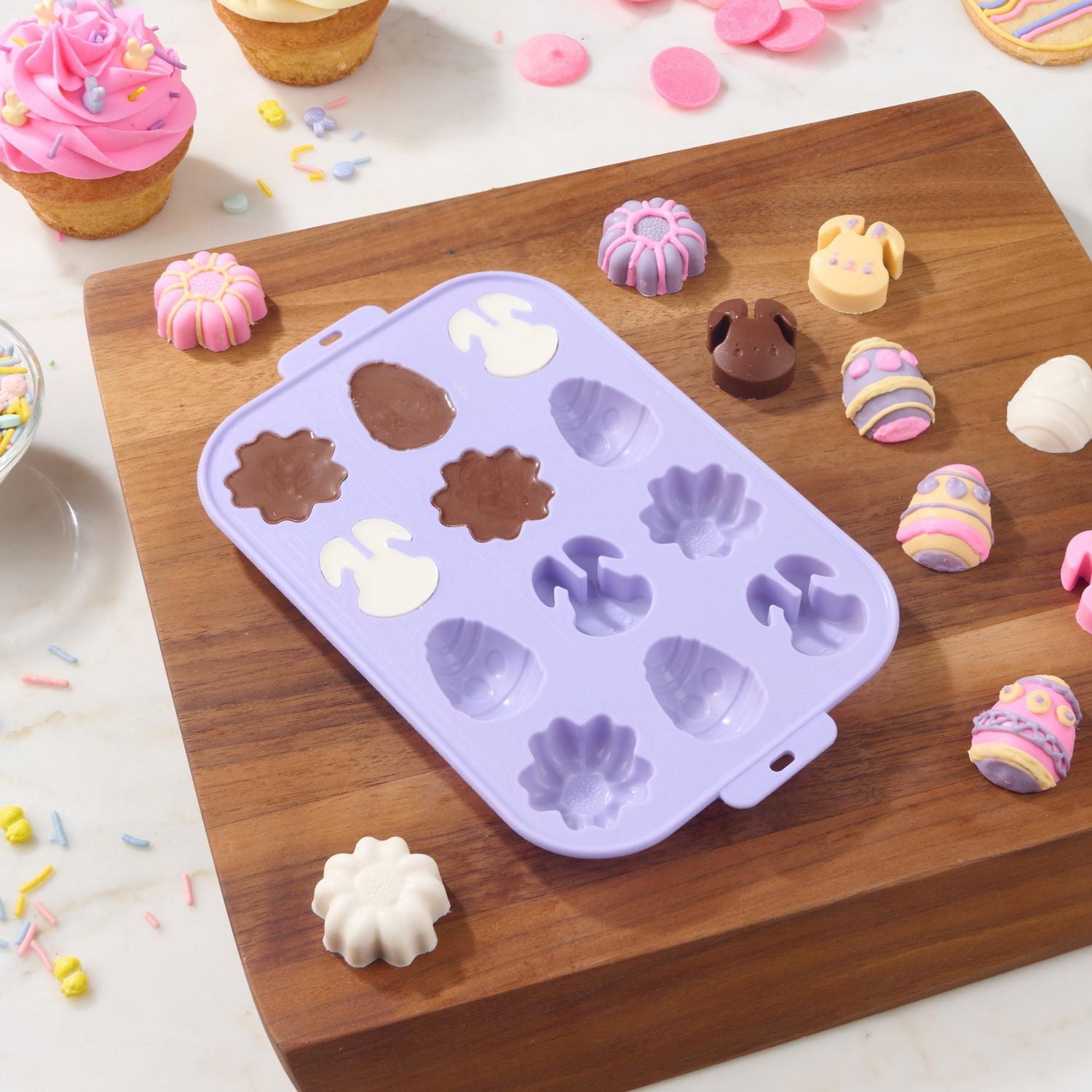 Way to Celebrate Chocolate Mould, Bunnies, Flowers and Easter Egg, Purple