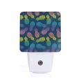 thumbnail image 1 of Balery Abstract Bright Pineapple Fruit Retro Luz Nocturna LED con Sensor Automático, Enchufe con Sensor Crepuscular, Luz Suave de 0.5W para Dormitorio, Pasillo, Baño-EU, 1 of 7