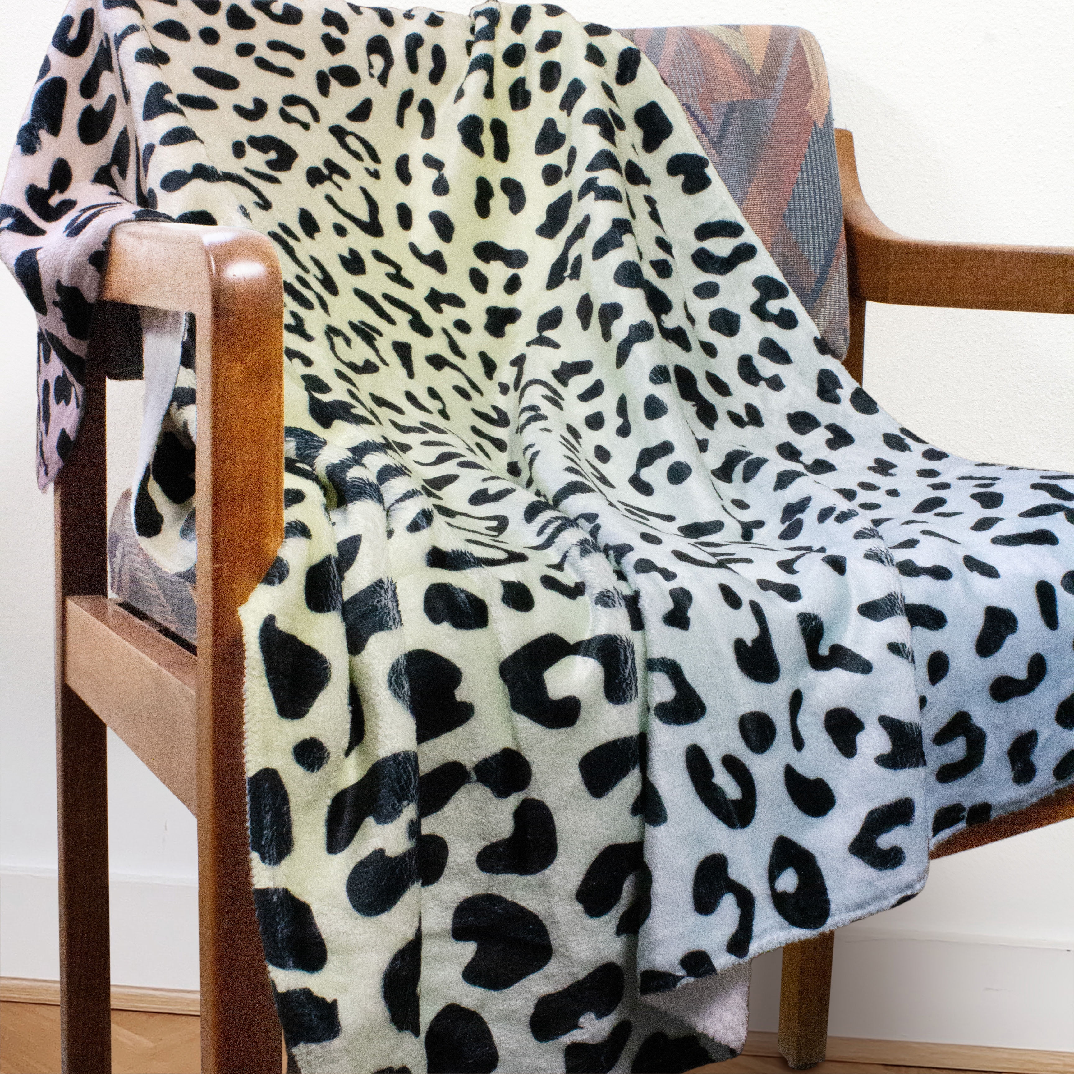 Everything Comfy Leopard Print Decorative Throw Blanket, 30" X 40", Pastel Gradient/Black
