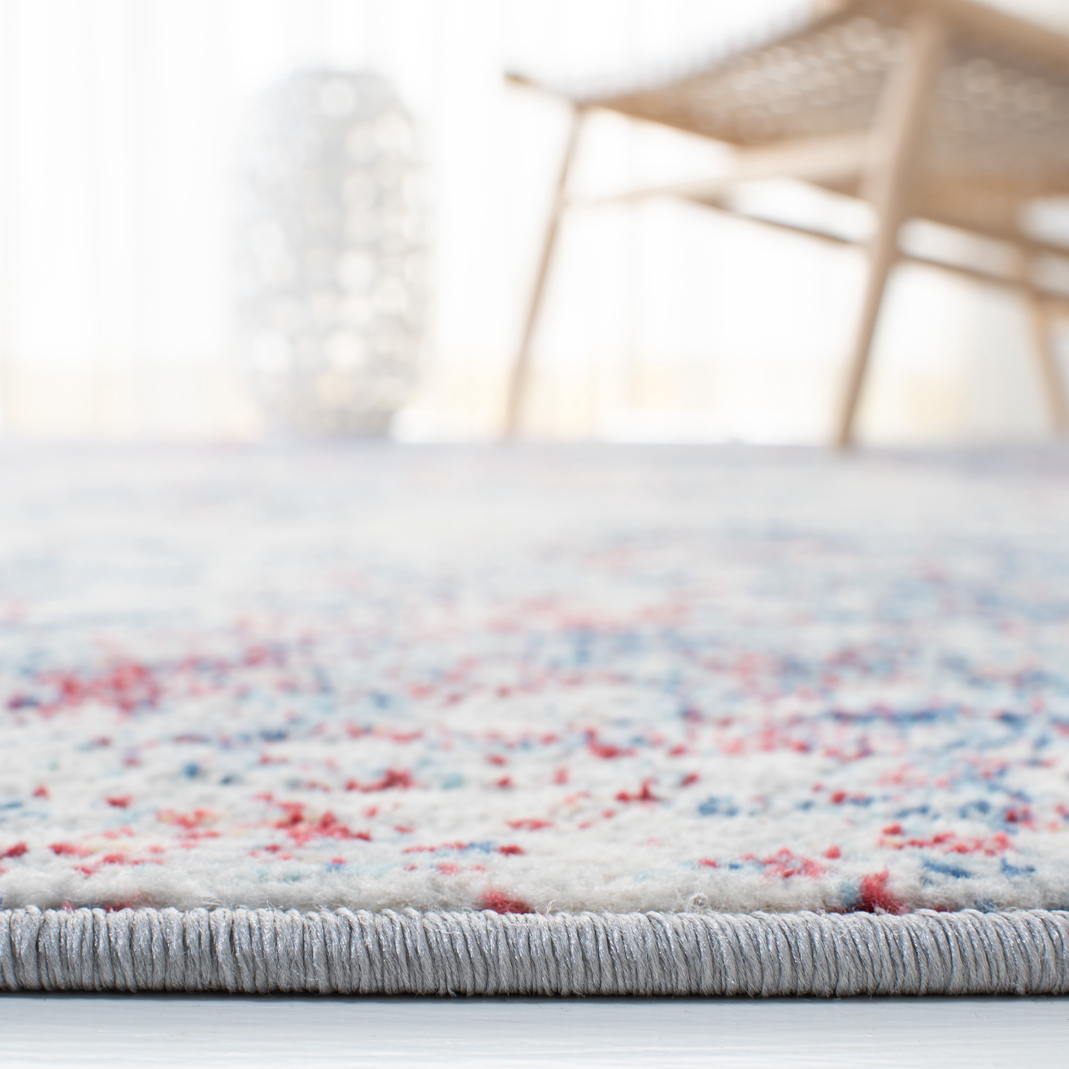 SAFAVIEH Brentwood Ainslee Abstract Area Rug, Navy/Red, 5' x 5' Square