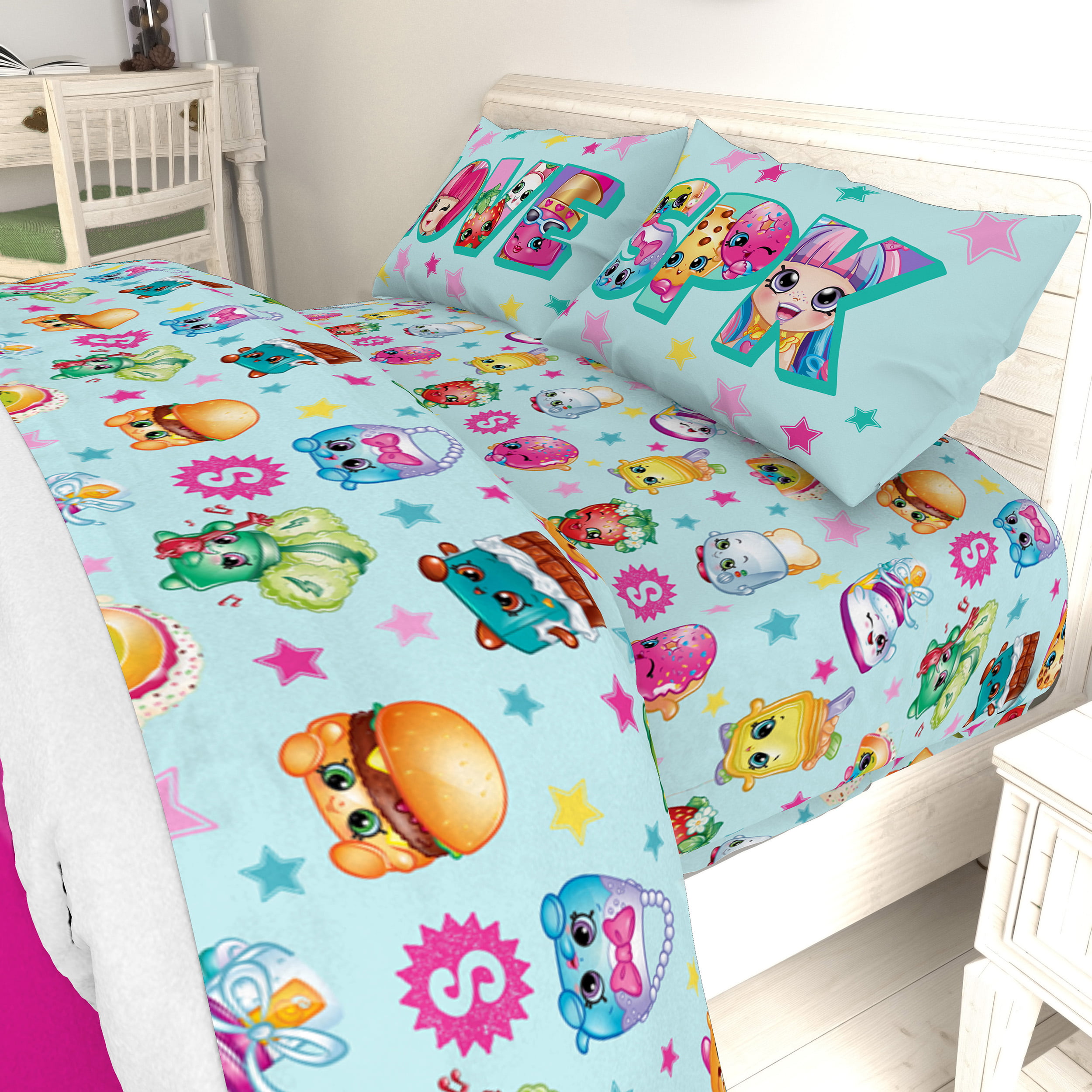 Details about   Shopkins Better Together 2 Piece Twin/Full Comforter and Sham Set Reversible 