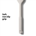 thumbnail image 4 of Espátula OXO Good Grips de silicona para uso diario, color blanco, 4 of 6