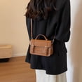 thumbnail image 1 of Bolso de mano pequeño cuadrado para mujer., 1 of 7