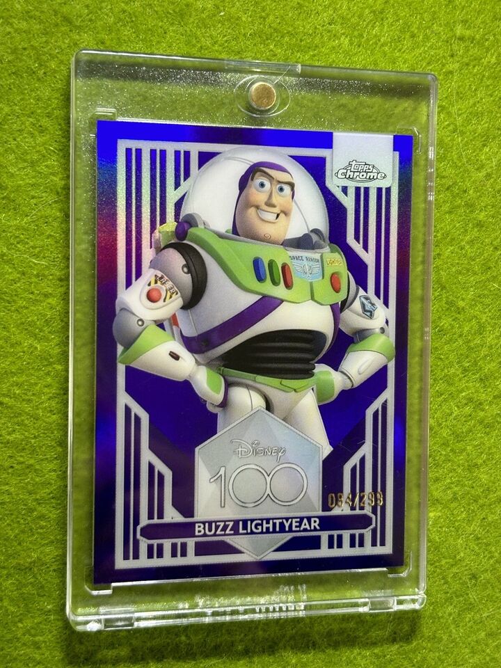 Buzz LightYear DISNEY 100 PURPLE REFRACTOR #/299 ToyStory CARD