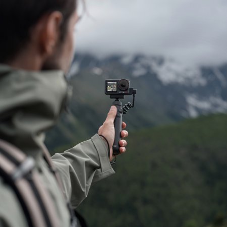 アクションカメラ ウェアラブルカメラ 4K ジンバル Osmo Action 多機能充電ハンドル