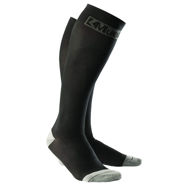 Mueller Compression & Recovery Socks for Athletics and Dress, Pair, Black, Small