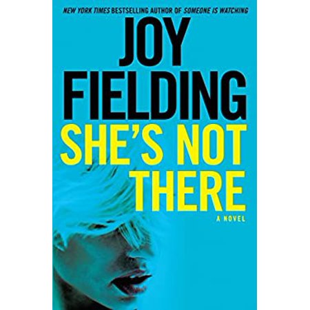 Pre-Owned She's Not There (Thorndike Press Large Print Core Series) 9781410486257