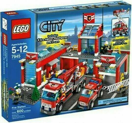 Featured image of post Lego Winter Fire Station Walmart Lego creator expert 10263 winter fire station