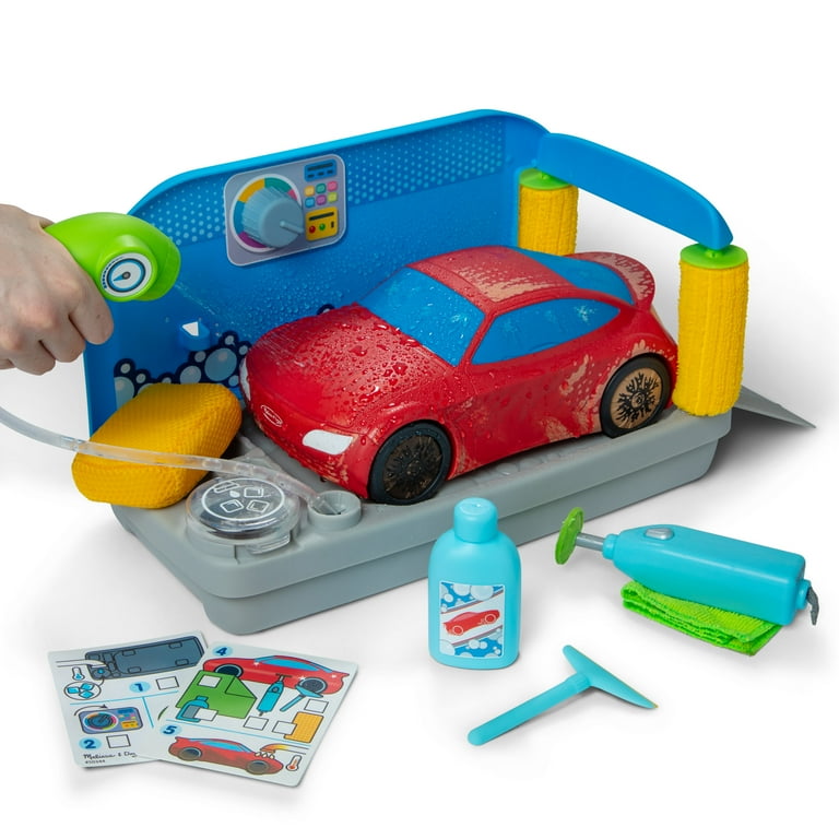 Melissa & Doug Spray & Shine Car Wash Color-Changing Water Toy