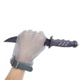 thumbnail image 1 of Gant de Sécurité en Acier Inoxydable Premium Résistant aux Coupures avec Sangle en Plastique Réglable - Doux, Confortable et Léger pour la Cuisine, la Transformation de la Viande, la Manipulation du Métal/verre, le Travail de Secours et la Sécurité, 1 of 6