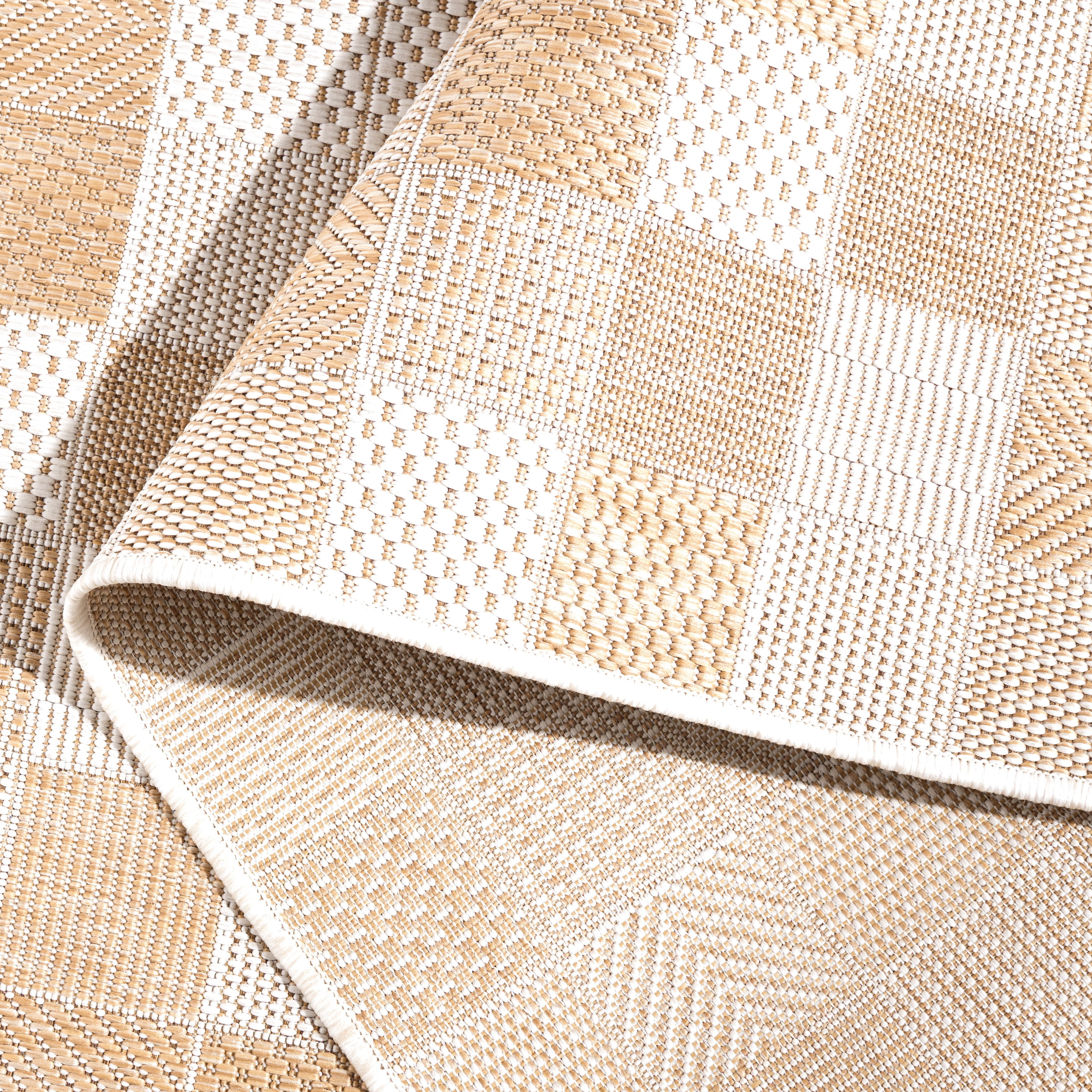 SAFAVIEH Courtyard Raeyln Checkered Indoor/Outdoor Runner Rug, Natural/Beige, 2'2" x 8'