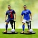 thumbnail image 4 of Muñeco de estrella de fútbol, modelo de mano, 19cm, decoración de escritorio, adornos, regalo de cumpleaños para niño, 4 of 5