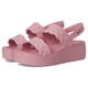 thumbnail image 1 of Sandalia Crocs Brooklyn Plataforma Baja con Cuña 4.5 cm Rosa, 1 of 7