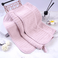 thumbnail image 2 of Set 2 Toallas Baño Lana Coral Suave De Alta Densidad, Color Rosa, 2 of 5
