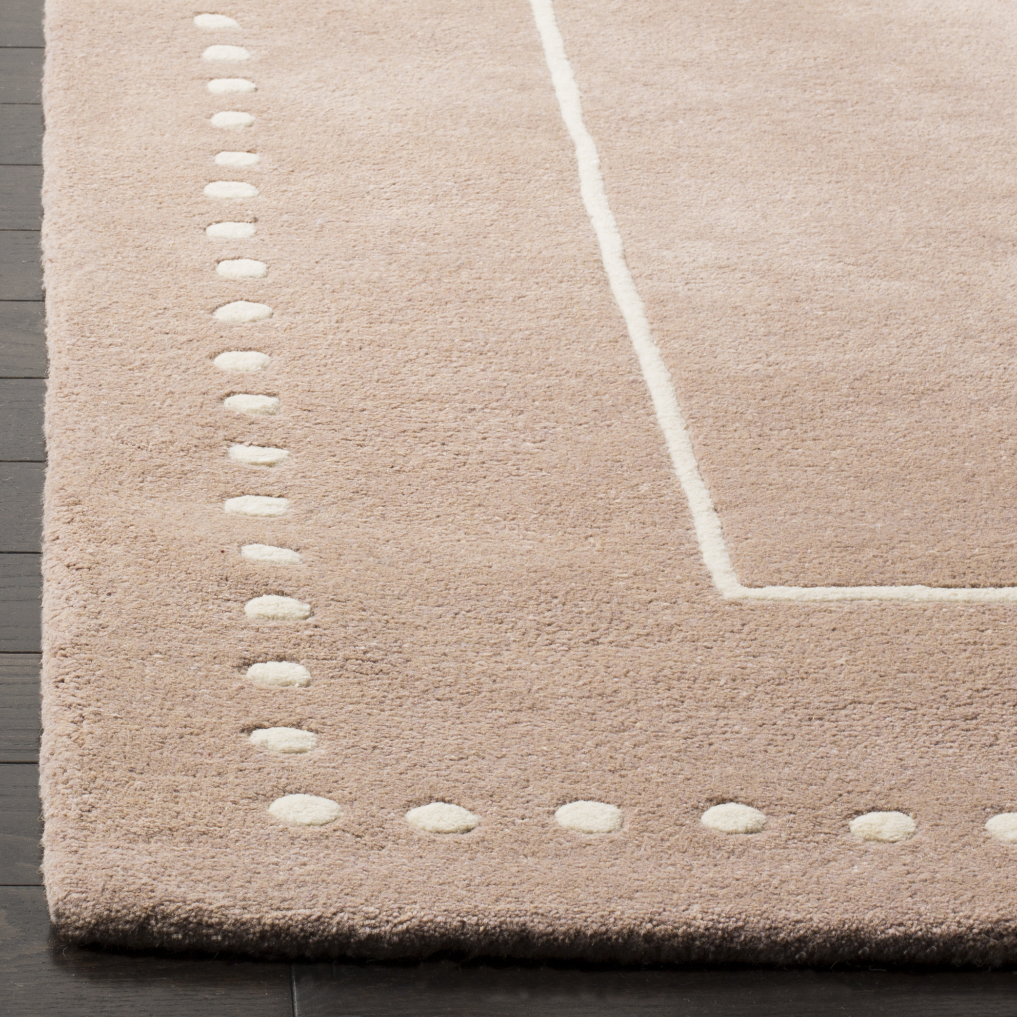 SAFAVIEH Bella Danita Plain Dotted Bordered Wool Area Rug, Beige/Ivory, 5' x 5' Square