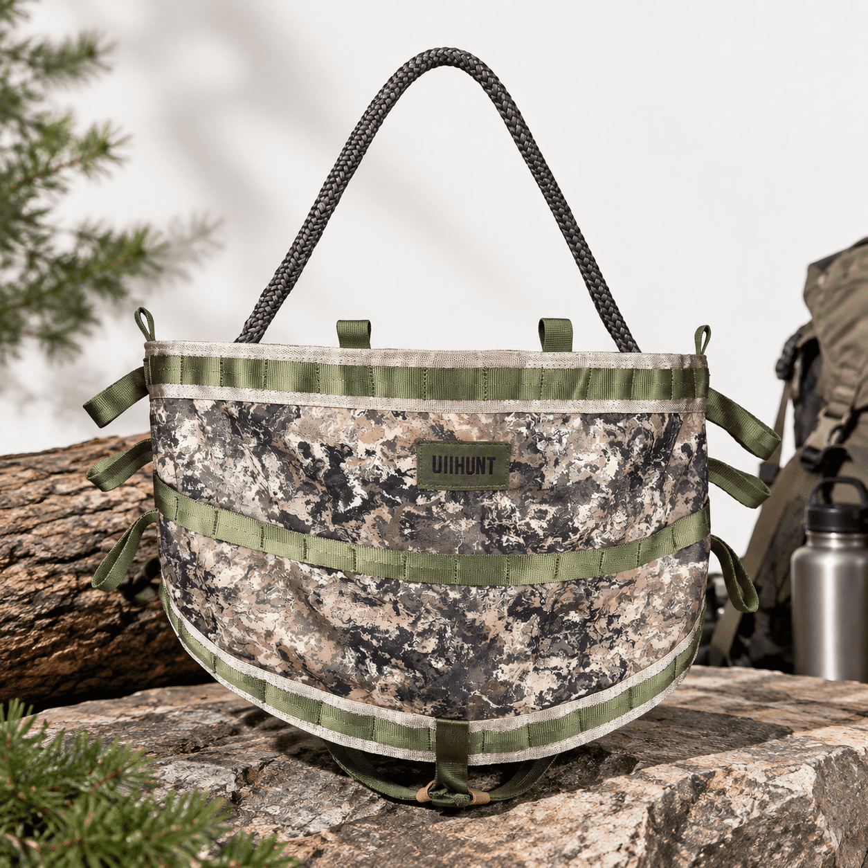 Mountain Camo Lightweight Tree Saddle with Adjustable Bridge Stand