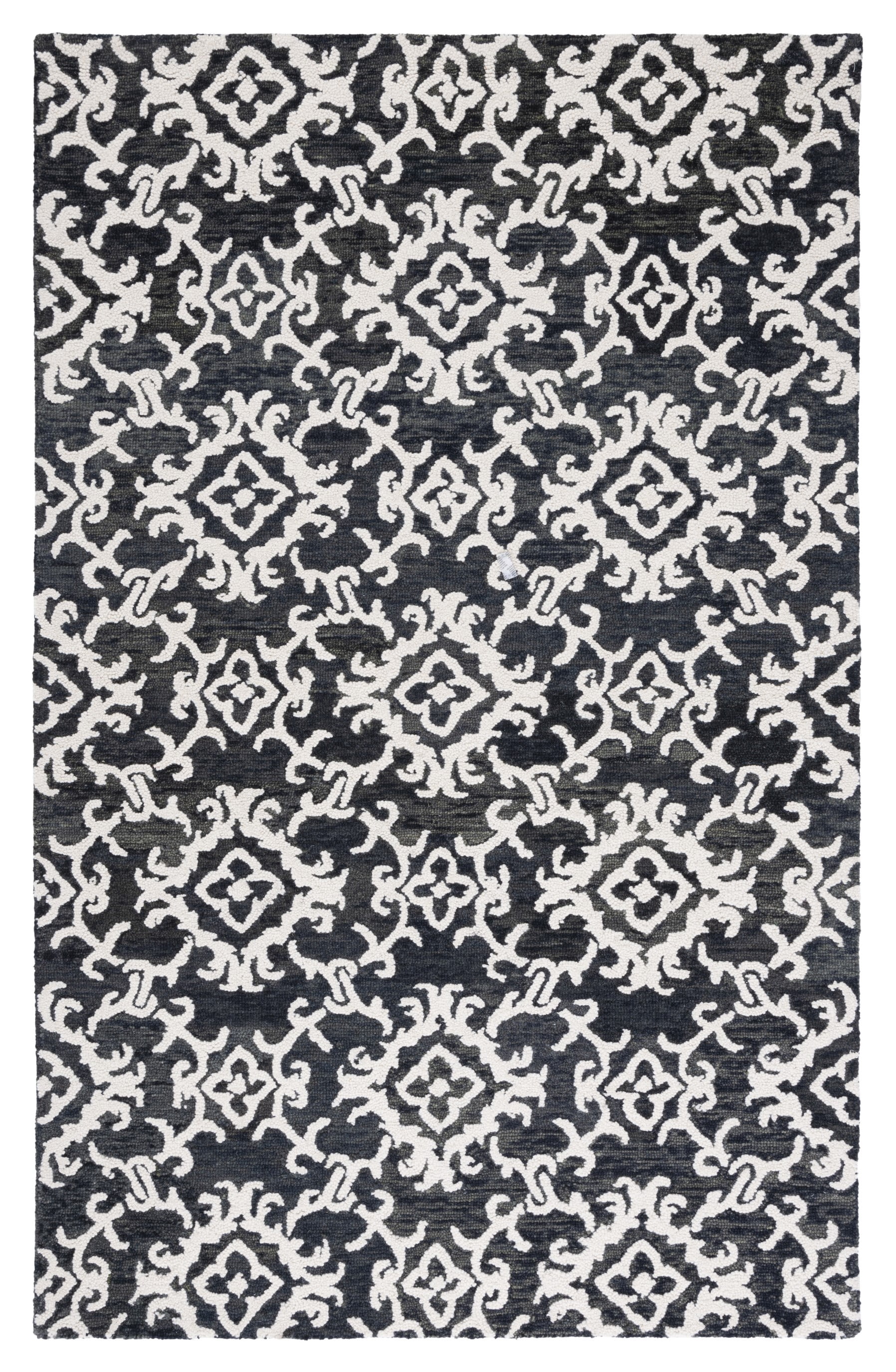 SAFAVIEH Blossom Cletus Damask Area Rug, Black/Ivory, 5' x 8'