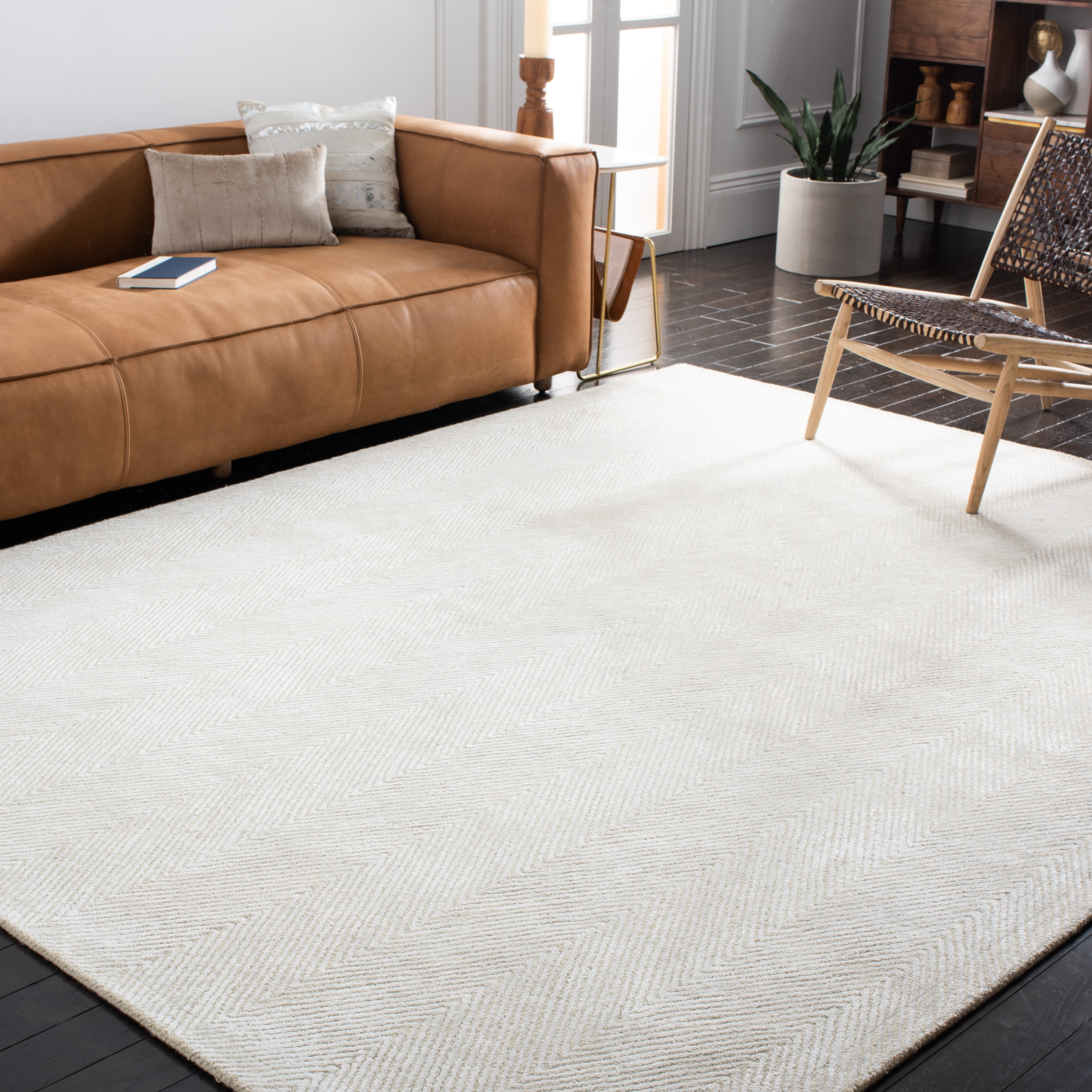 SAFAVIEH Soho Ryker Zig-Zag Area Rug, Ivory/Beige, 9' x 12'