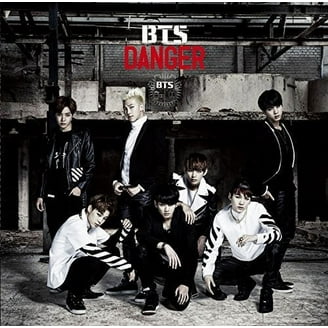 BTS - Youth (Japanese Regular Edition) - Music & Performance - CD