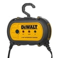 thumbnail image 1 of DEWALT DXAEWPC4 - Cargador de batería totalmente automático de 4 amperios y 12 V impermeable con abr, 1 of 5