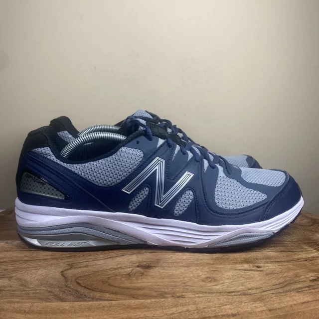 New Balance 1540V2 Made In USA Mens Blue Silver Size 11.5 2E Wide Shoes M1540NV2